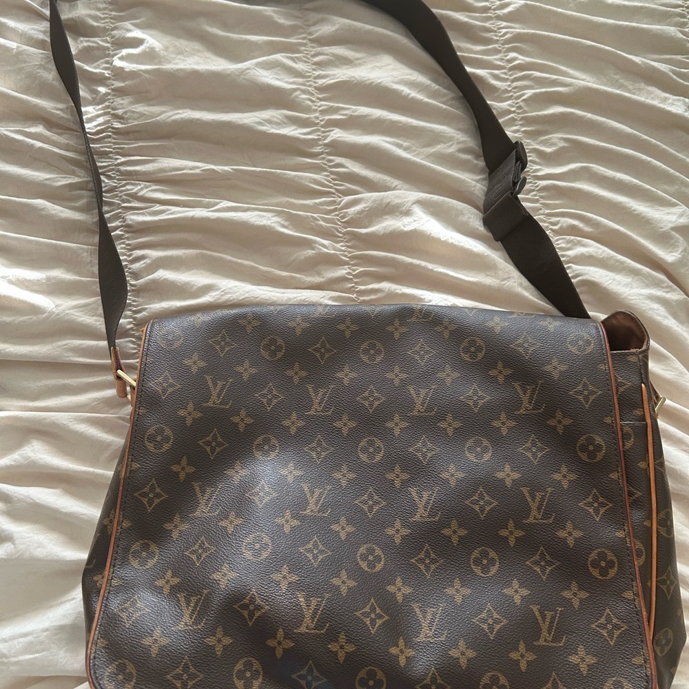 Louis Vuitton Monogram Messenger Bag in Brown
